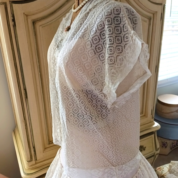 STUNNING, ANTIQUE EDWARDIAN TROUSSEAU LACE BLOUSE IN EXCELLENT CONDITION! - Picture 6 of 13